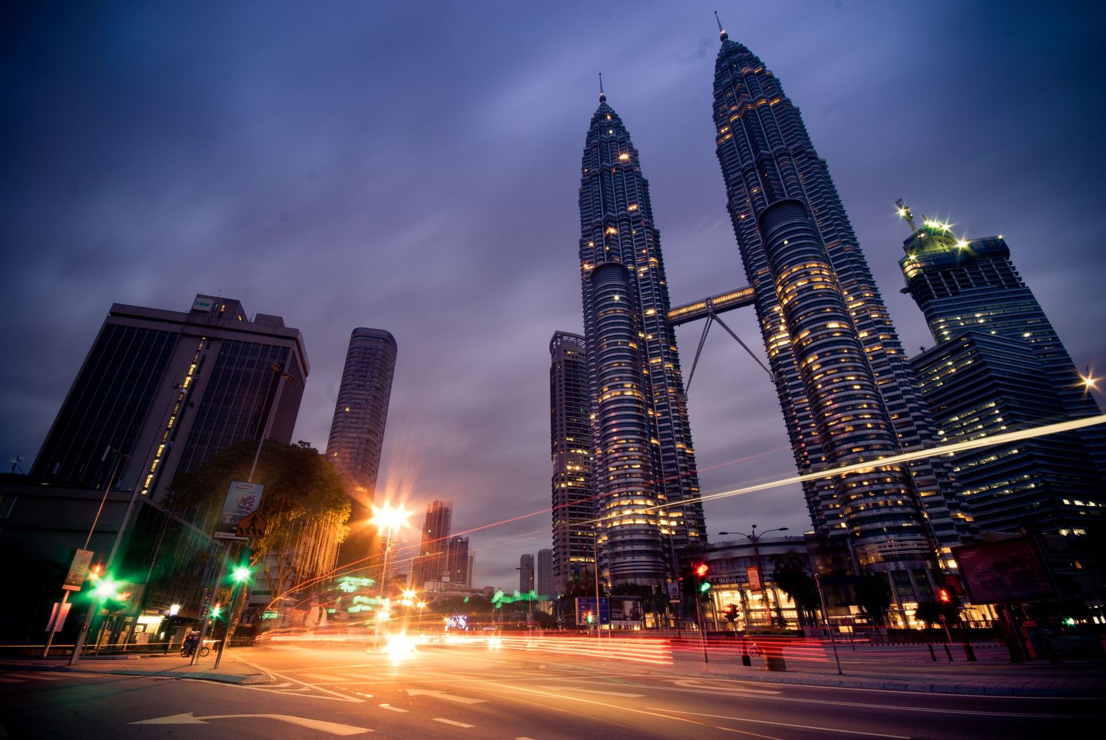Malaysia Packing List: 24 Things to Pack for Female Travelers